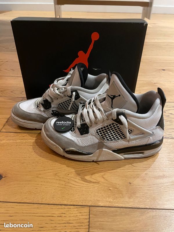 Chaussures Jordan 4 (image 2)