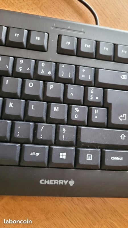 Pieds De Rechange Pour Clavier Cherry DC 2000 - Noirs, Référence JD-08, Neufs