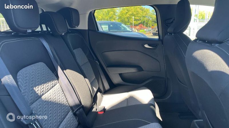 Renault Clio 1.5 Blue dCi 100ch Evolution (image 23)