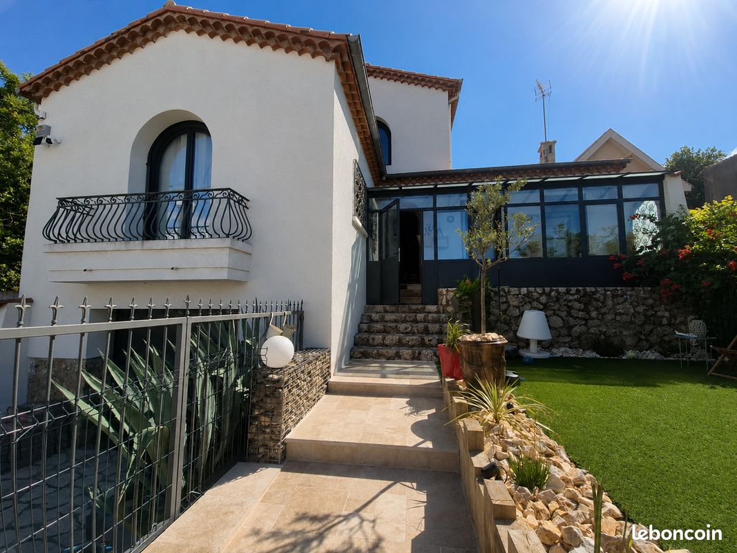 Maison 5 pièces 140 m² · à Béziers · 140 m² · 474 000 €
