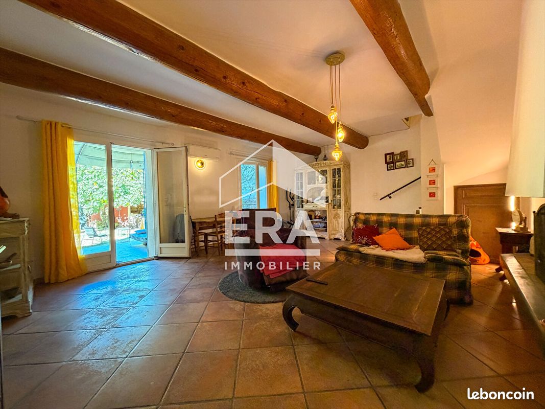 Maison 7 pièces 164 m² · à Carpentras · 164 m² · 305 000 €