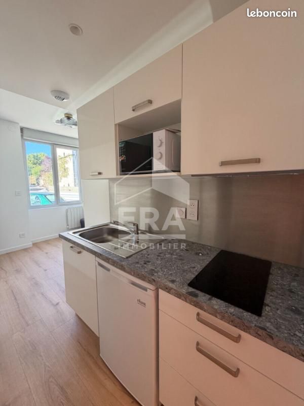 Appartement 1 pièce 16 m² · à Lons-le-Saunier · 16 m² · 384 €/mois