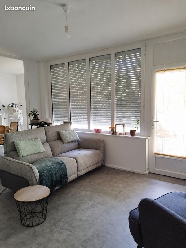 Appartement 4 pièces 62 m² · à Bourg-en-Bresse · 62 m² · 820 €