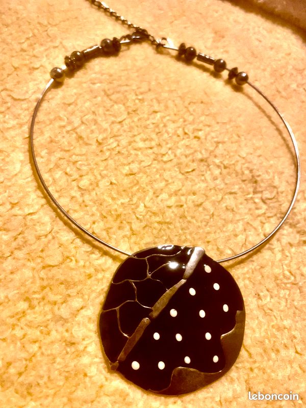 Collier Vintage Kabyle Berbère – Émaux Et Métal – Bijou Authentique D'occasion