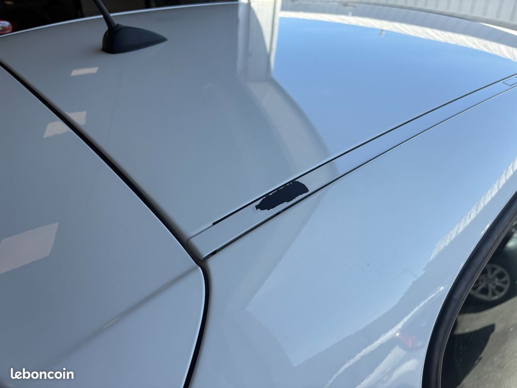 BMW SERIE 1 E87 LCI 120d 177 ch Sport Design - Pack M Complet - TOIT OUVRANT - SIEGES ELECTRIQUE/CHAUFFANT (image 22)