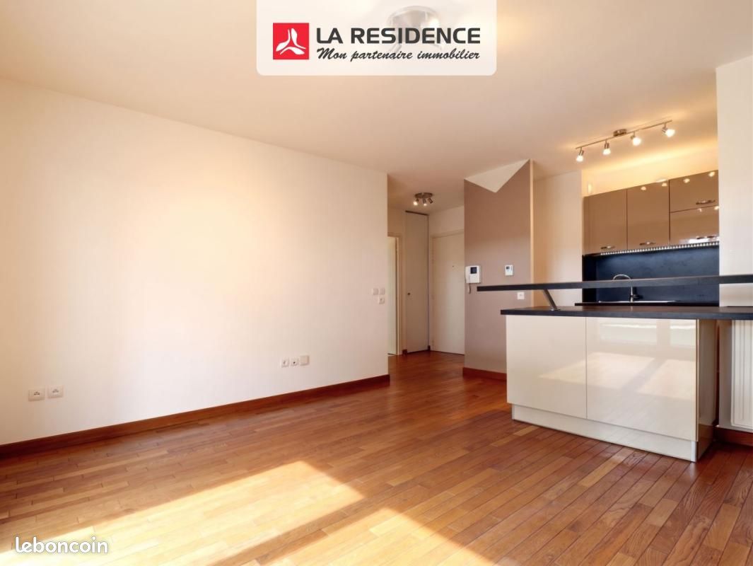 Appartement 3 pièces 56 m² · à Vélizy-Villacoublay · 56 m² · 286 000 €