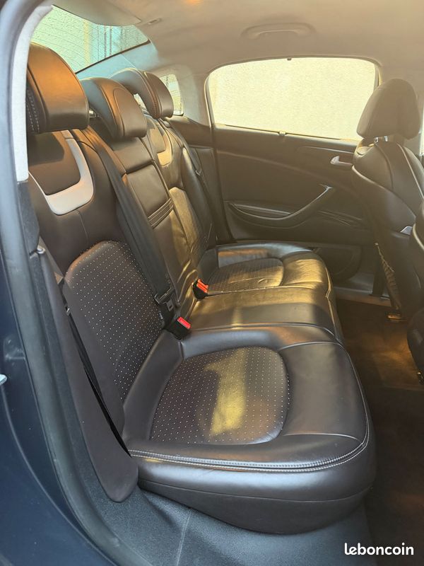 🔥 Citroën C5 2.7 HDi – V6 204cv - Puissance & Confort (image 11)