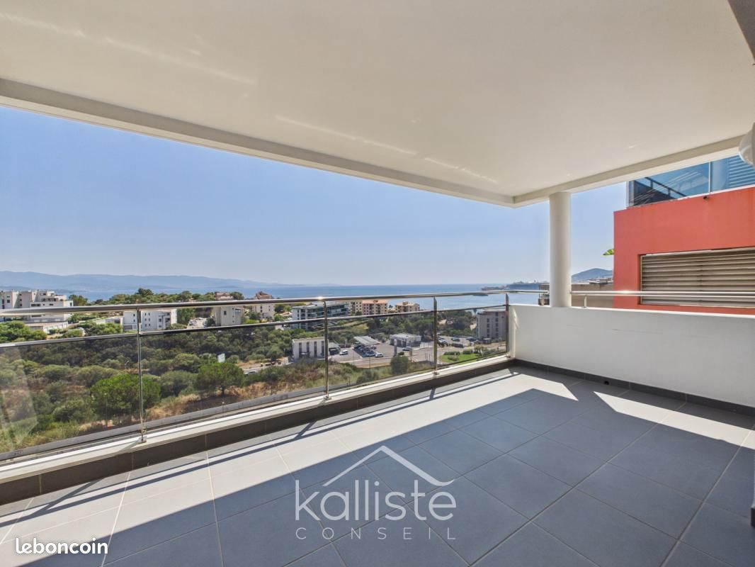 Appartement 3 pièces 68 m² · à Ajaccio · 68 m² · 950 €
