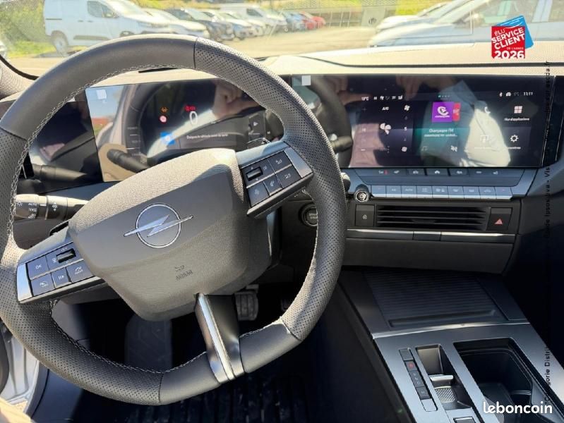Opel Astra 1.2 Turbo Hybrid 145ch Ultimate e-DCT 6 (image 17)