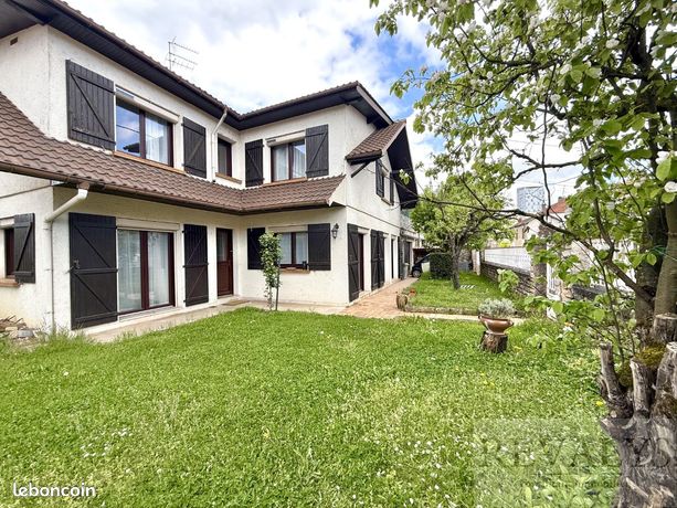 Maison 6 pièces 134 m² — 1