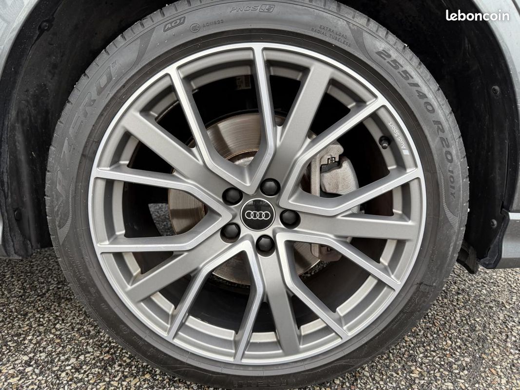 AUDI Q3 45 TFSIe 245 ch S tronic 6 S line (image 12)