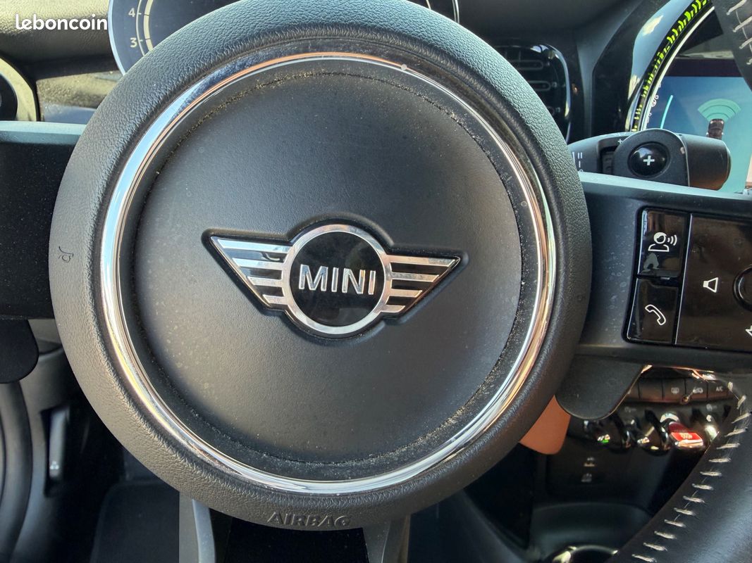 MINI CABRIO 2.0 180CH COOPER S BVA - 1ÈRE MAIN - AFFICHAGE TÊTE HAUTE - INT. CUIR CHAUFFANT - CAPOTE ELECTRIQUe (image 25)