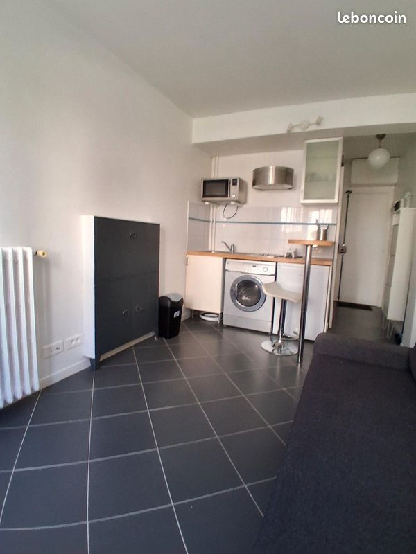 Appartement 1 pièce 16 m² · à Saint-Germain-en-Laye · 16 m² · 700 €/mois