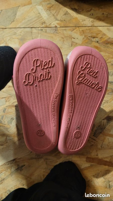 Chaussons licorne (image 2)