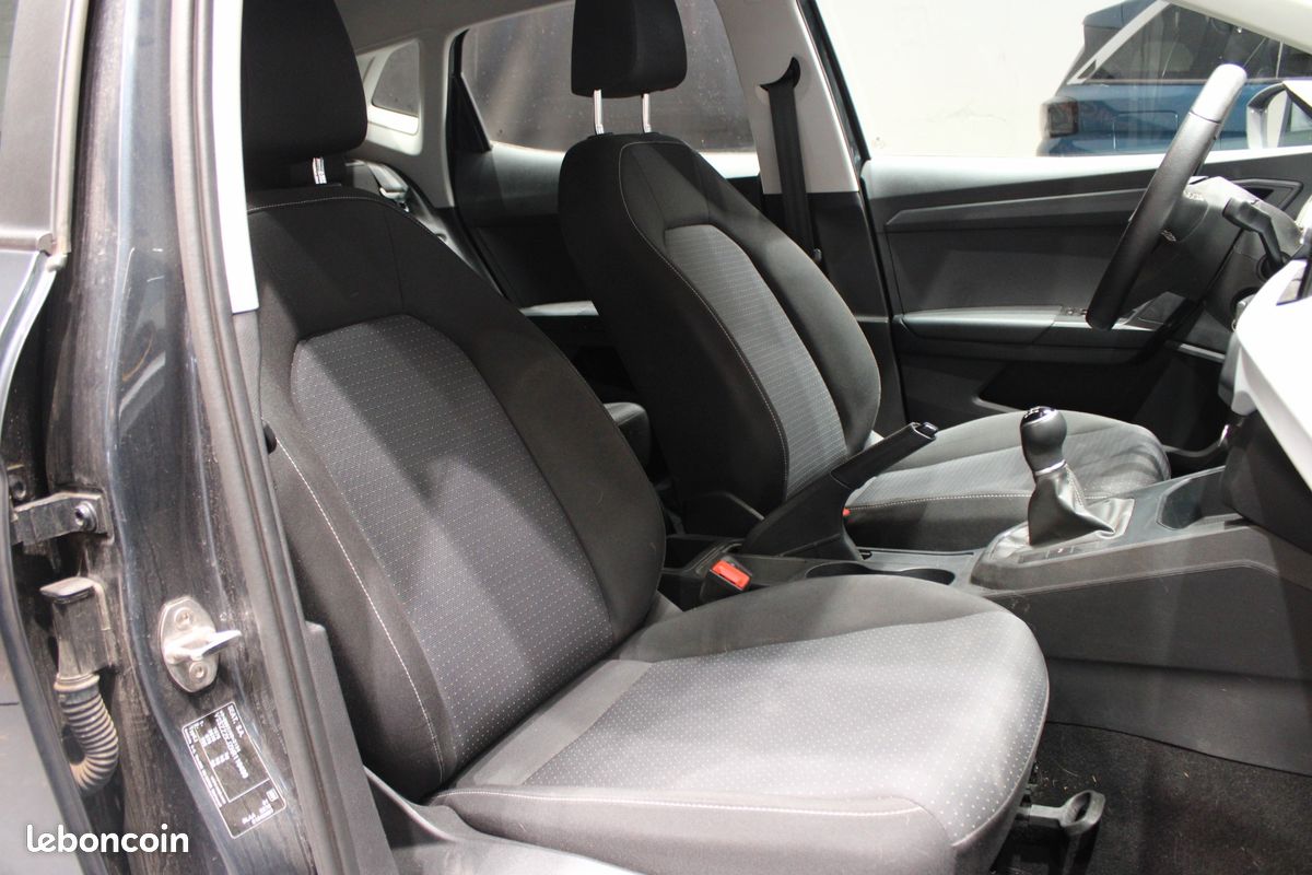 SEAT IBIZA 1.0 TSI 110ch STYLE - APPLE CARPLAY - OPTIQUES FULL LED - ACC (image 16)