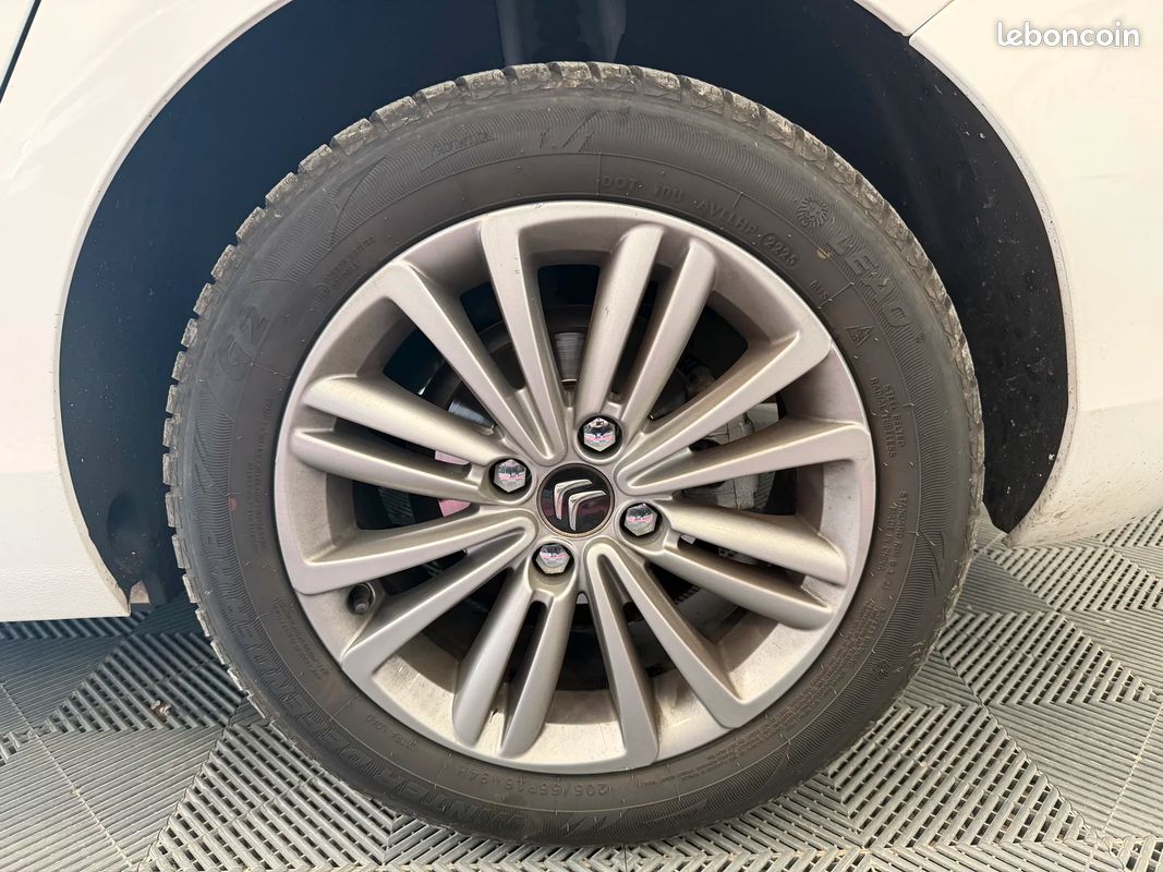 Citroën C4 1.6 HDI / ATTELAGE / CLIMATISATION (image 21)
