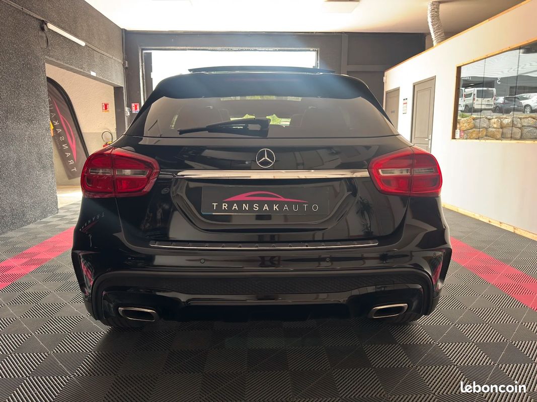 Mercedes GLA 220d 170ch 7G-DCT 4MATIC FASCINATION PACK AMG / Toit ouvrant (image 8)