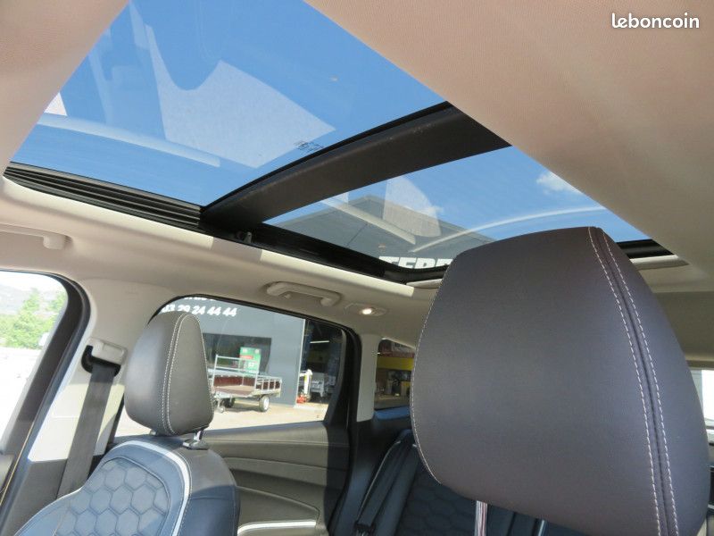 Ford KUGA 2.0 TDCI 150CH STOP&START VIGNALE 4X4 POWERSHIFT + ATTELAGE (image 21)