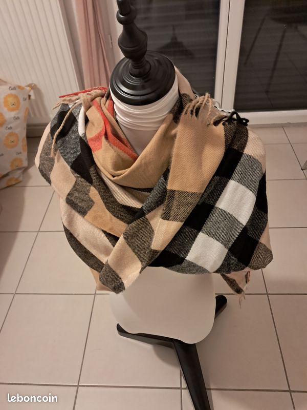 Echarpe large cachemire, plaid beige, noir, blanc (image 1)