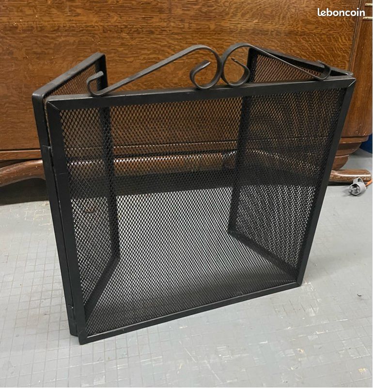 Grille cheminée 3 volets (image 1)