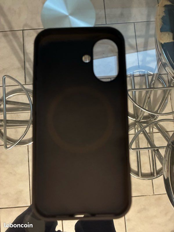 Coque iPhone 16 (image 2)