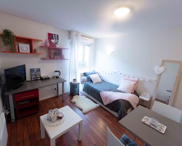 Appartement 91 500 € - 19 m²