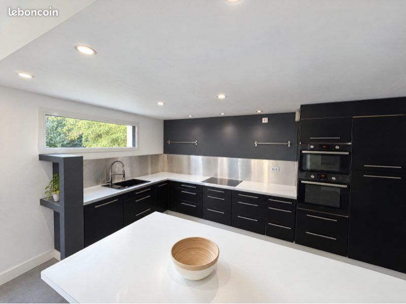 Maison contemporaine de 2015 – 141 m² – Terrain de 2 000 m² (image 4)