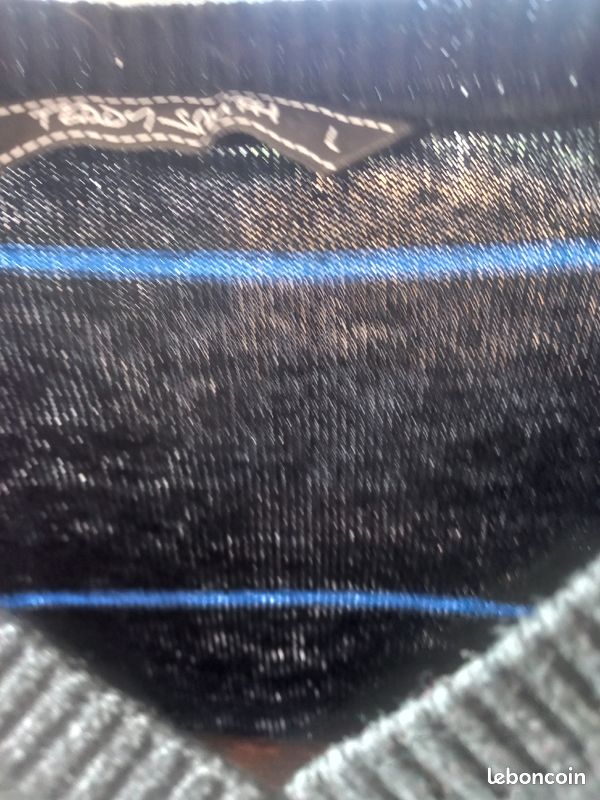 Pull homme col v 2 couleurs (image 3)