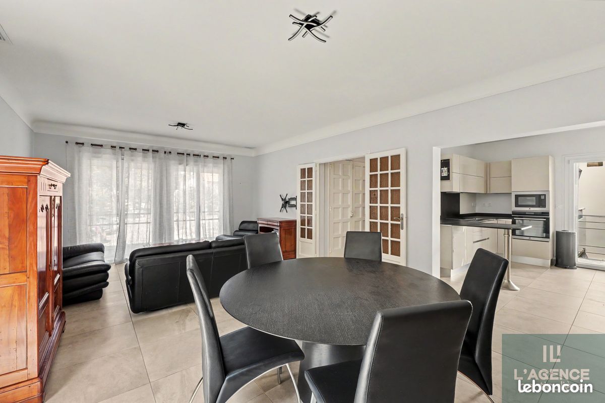 Maison 8 pièces 200 m² · à Toulouse · 200 m² · 699 000 €