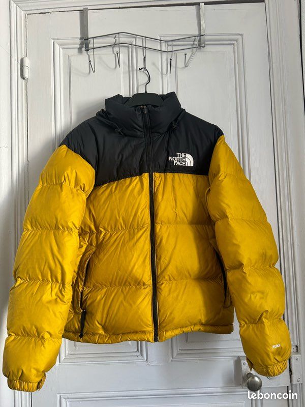 Doudoune The North Face Jaune et Noire Vêtements