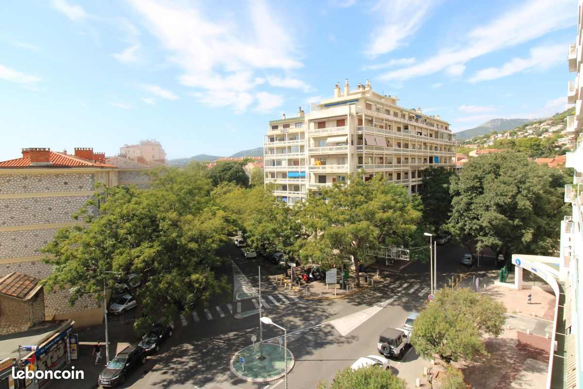 Appartement 2 pièces 55 m² · à Toulon · 55 m² · 650 €