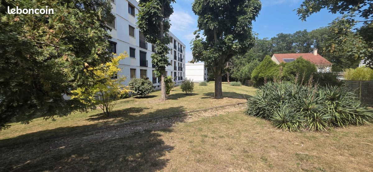 Appartement 4 pièces 68 m² · à Montigny-lès-Cormeilles · 68 m² · 150 000 €