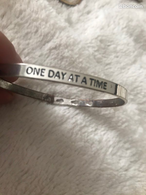 Bracelet à message BAM lili75 (image 1)