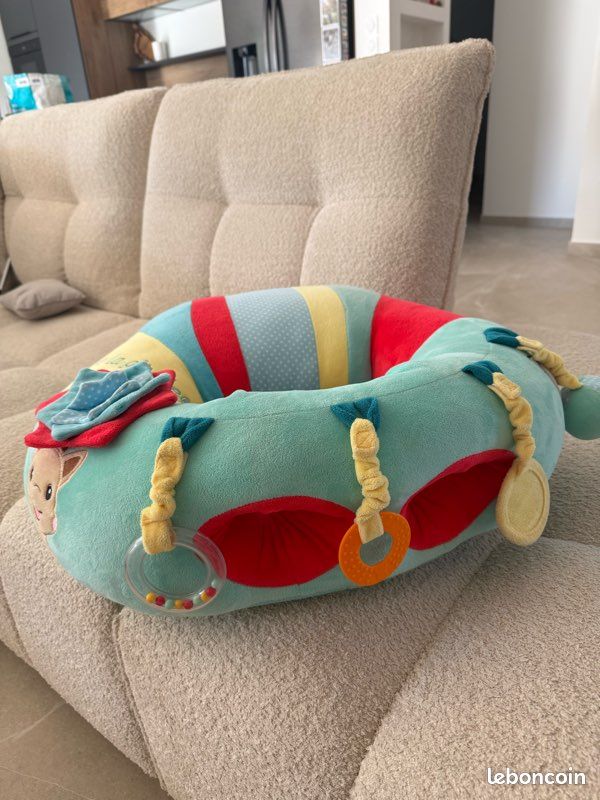 Baby seat & play (image 2)