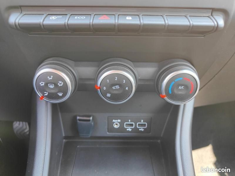 Renault Captur 1.0 TCe 90ch Evolution (image 18)