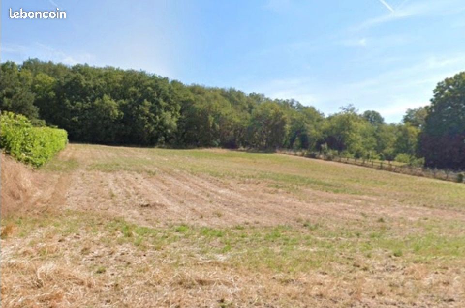 Terrain 2 757 m² Saint Sulpice De Favieres · à Saint-Sulpice-de-Favières · 229 000 €