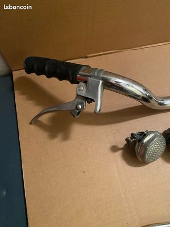 Ancien Guidon Mini Vélo – Avec Poignées Et Sonnette, Joli Timbre Quadrillé
