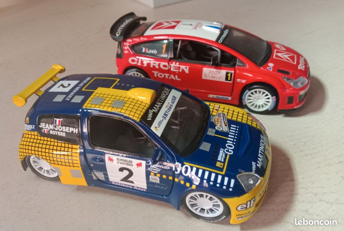 UH RENAULT CLIO Super 1600 n°105 Rallye Acropole 2003 Jean-Joseph - Boyere 1.43