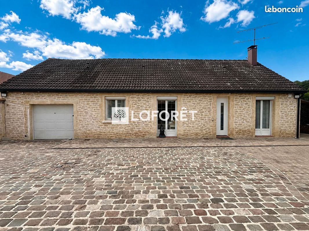 Maison 7 pièces 121 m² · à Hondainville · 121 m² · 299 000 €