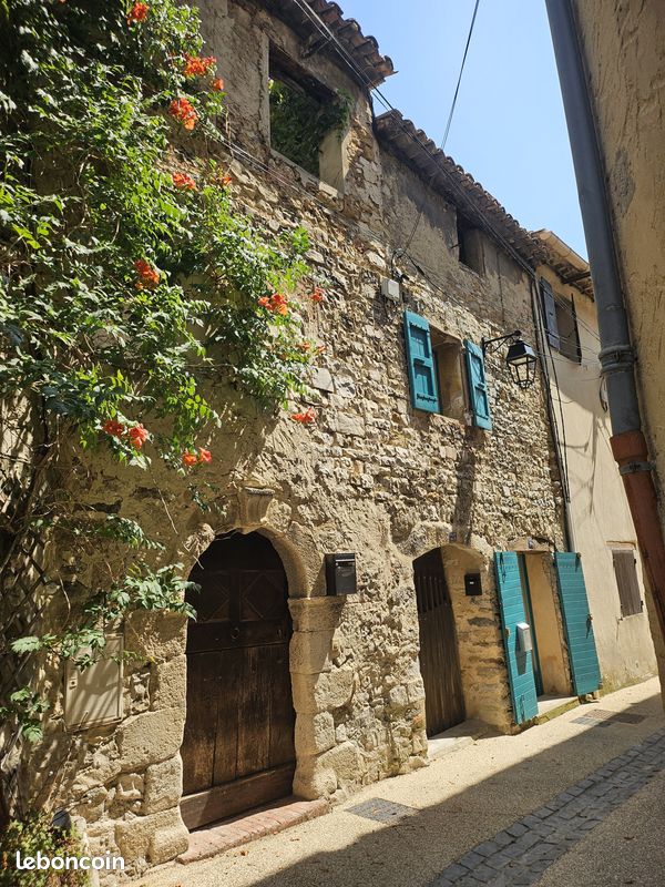 Maison 2 pièces 42 m² · à Sablet · 42 m² · 625 €/mois