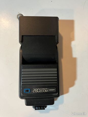 Flash électronique Nissin 280 Thyristor Zoom - Universel, Griffe, Avec Diffuseur