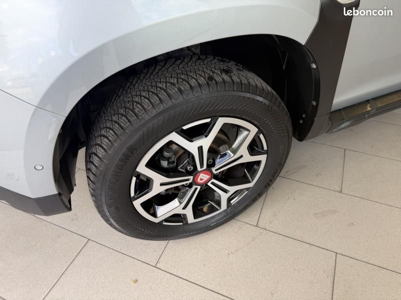 Dacia Duster 1.5 Blue dCi 115ch Techroad 4x2 (image 8)