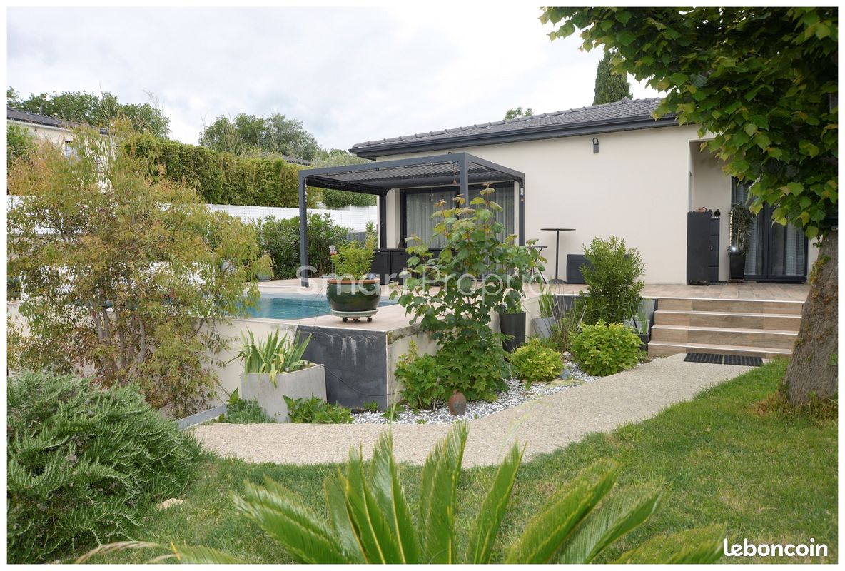 Maison 6 pièces 150 m² · à Montboucher-sur-Jabron · 150 m² · 495 000 €