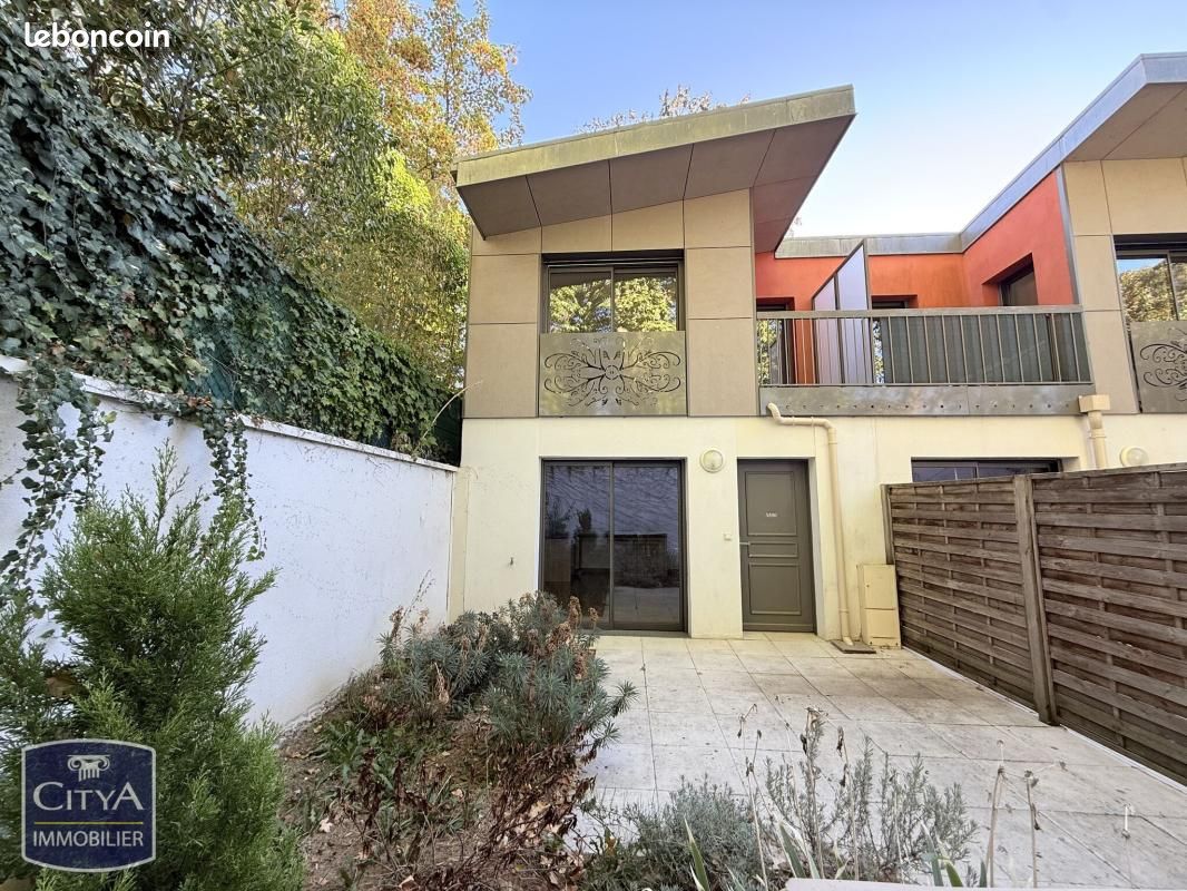 Maison 3 pièces 65 m² · à Tours · 65 m² · 290 000 €