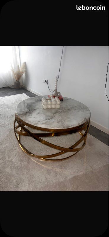 Table effet marbre (image 1)