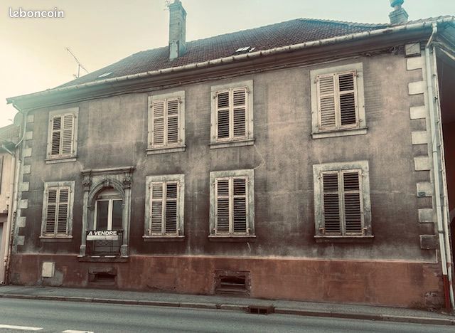 Maison 4 pièces 169 m² · à Fraize · 169 m² · 65 000 €