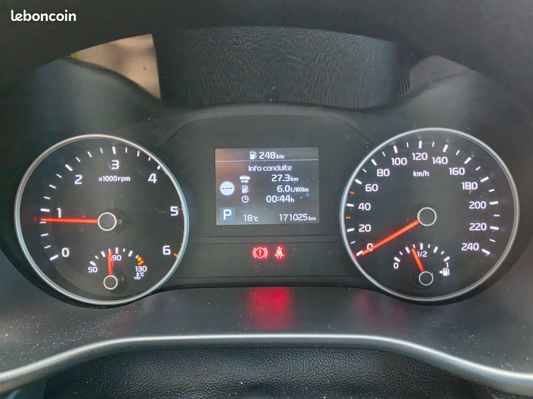 KIA Sportage 1.6 CRDI 135 ACTIVE 4X2 DCT BVA ISG (image 4)