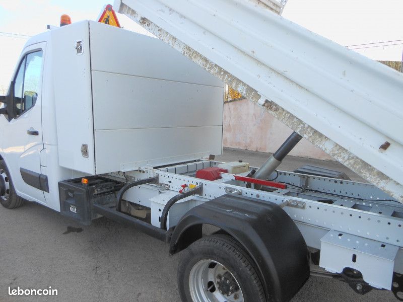 Renault MASTER III BENNE R3500RJ L2 2.3 DCI 165CH CONFORT ENERGY - P.T.R.A. : 7 TONNES (image 19)
