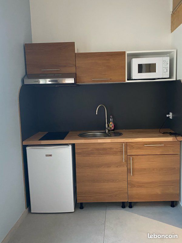 Appartement 1 pièce 28 m² · à Nîmes · 28 m² · 580 €