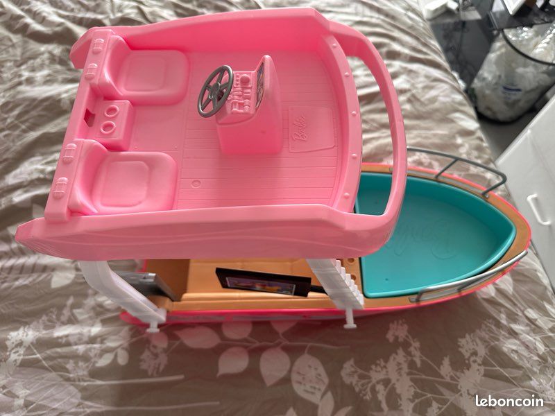 Bateau barbie (image 2)